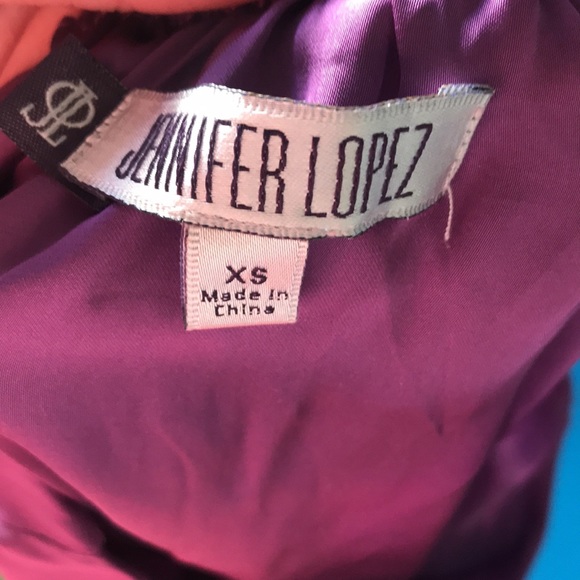 Jennifer Lopez tank top - Picture 3 of 3